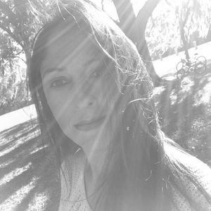 Meet your Posher, Simone